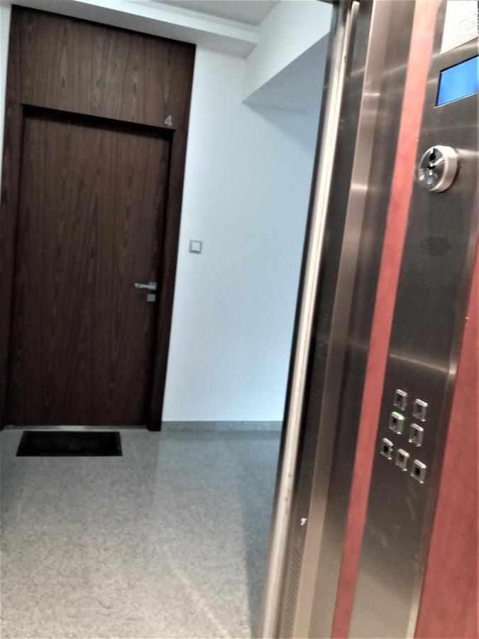 Apartamenty Czestochowa Eu "Parking Gratis" Ngoại thất bức ảnh